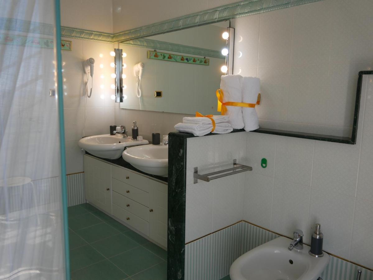 Donna Nicla B&B マテーラ エクステリア 写真